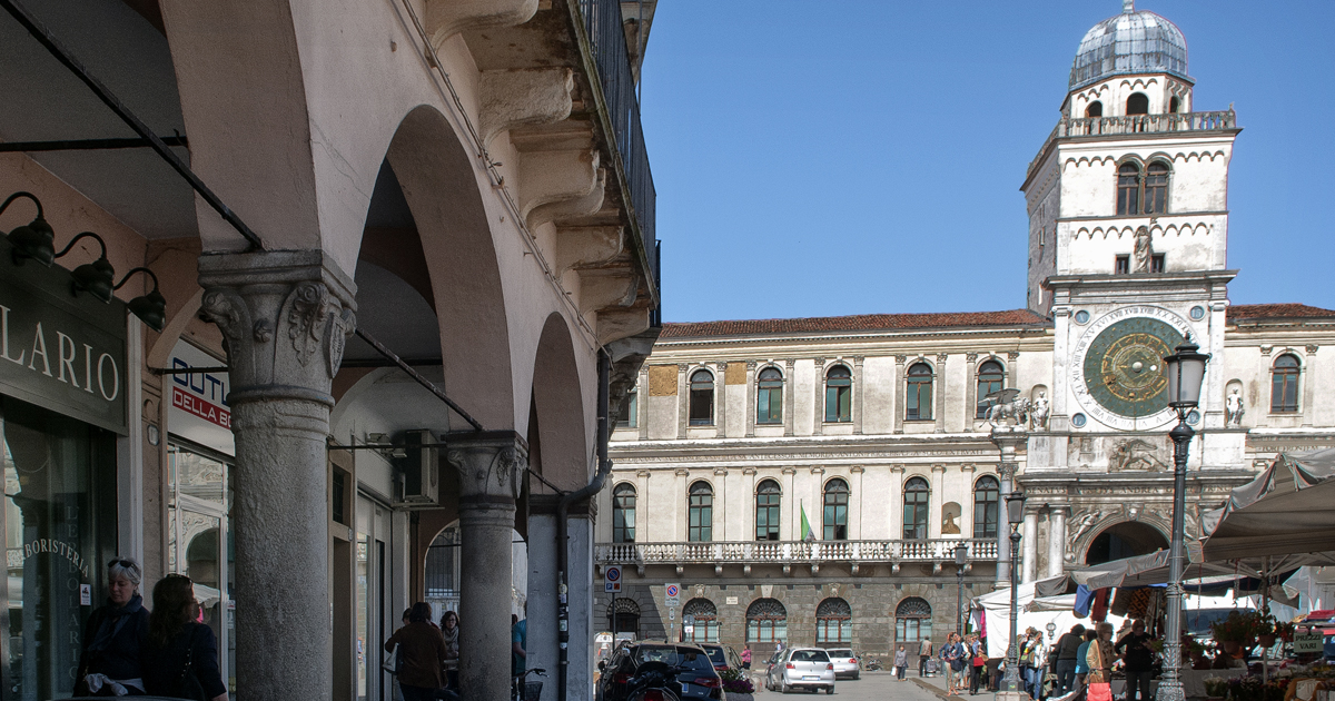 Orologio, vista piazza Orologio, vista piazza