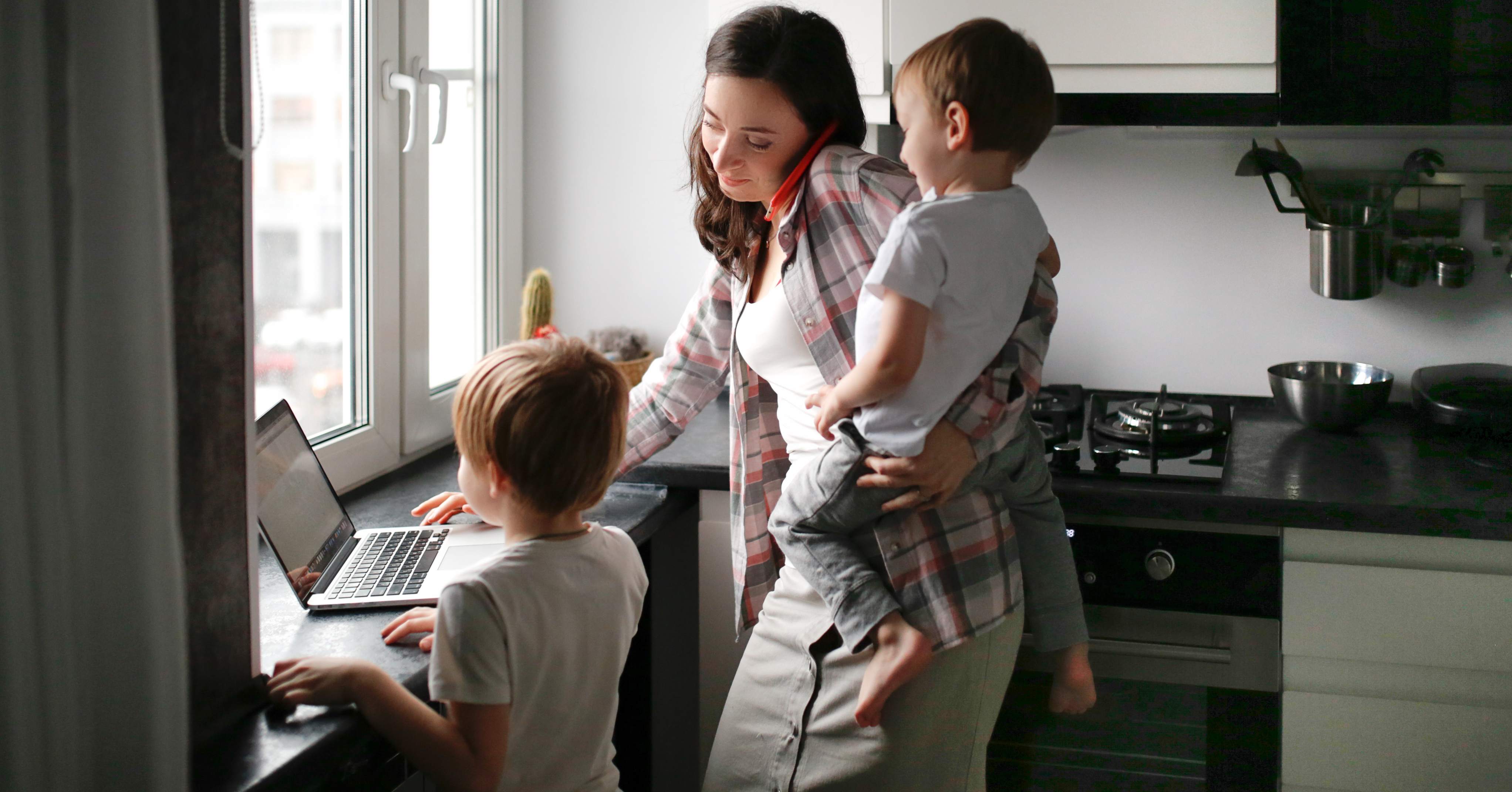 madre figli madre figli