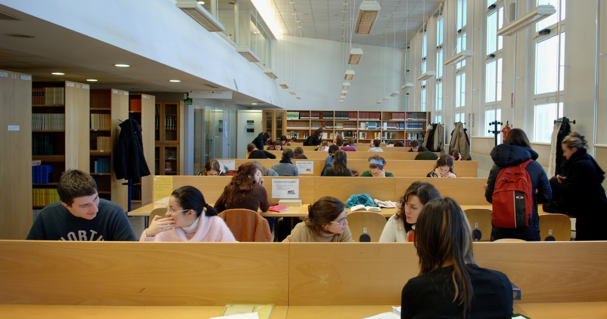 biblioteca