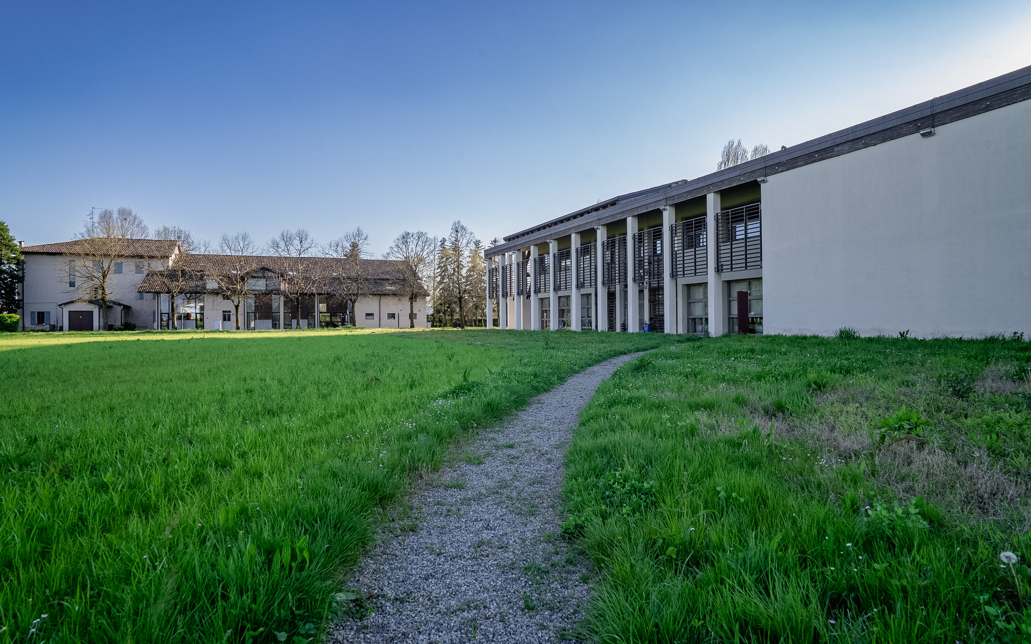Casa Cervi biblioteca