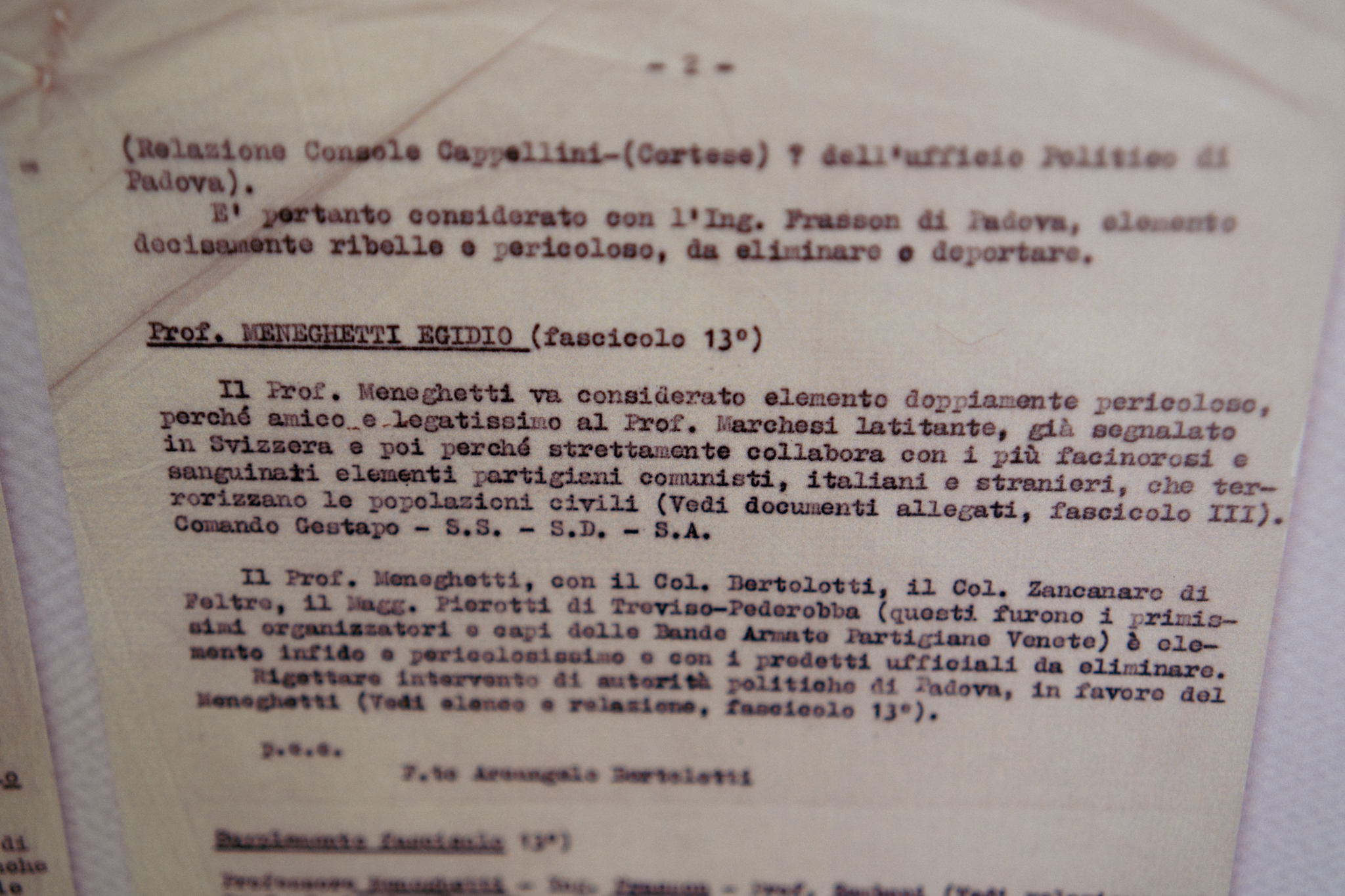 Gallery mostra Casrec Meneghetti