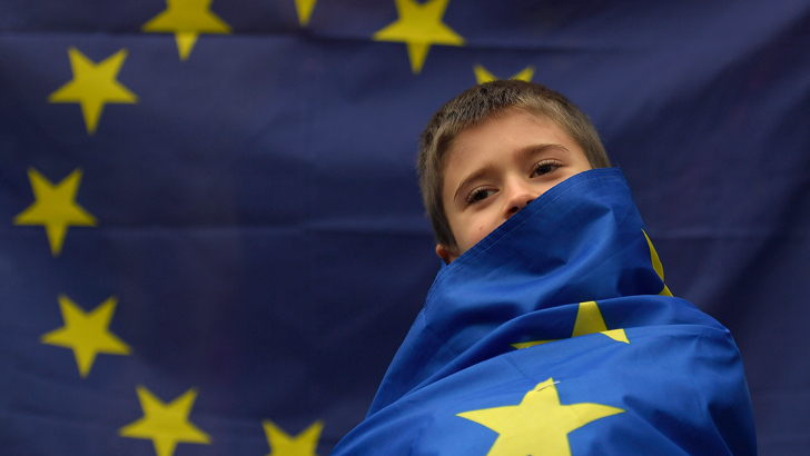 bandiera bambino europa